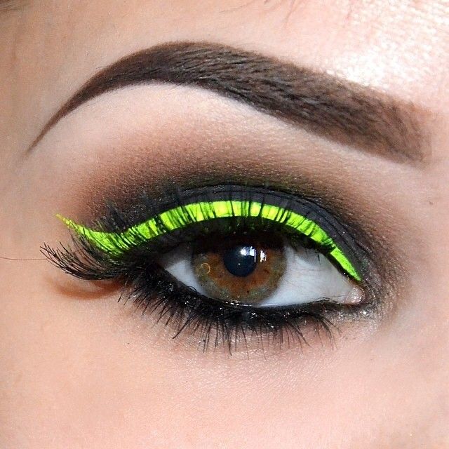 green eyeshadow looks