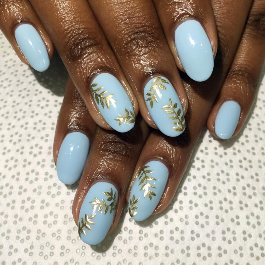 baby blue nail designs