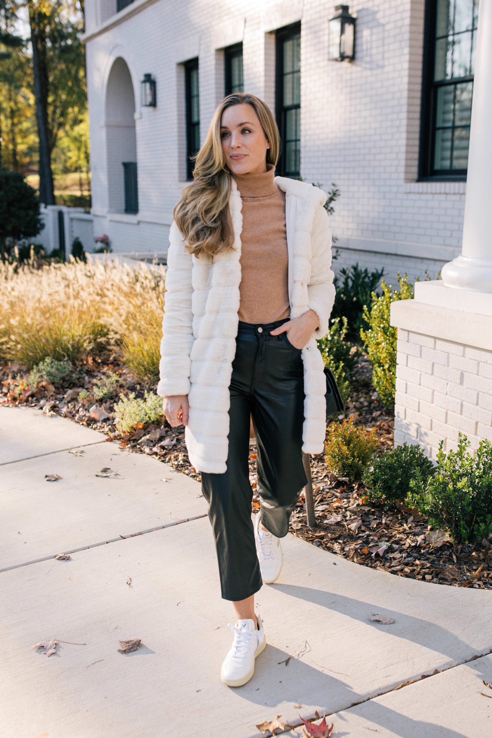 Leather Pants Outfit Ideas