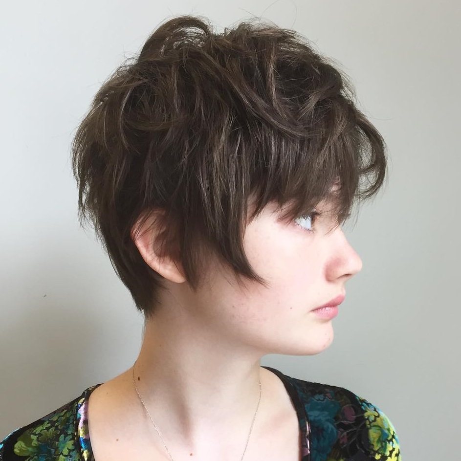 Short haircuts for women